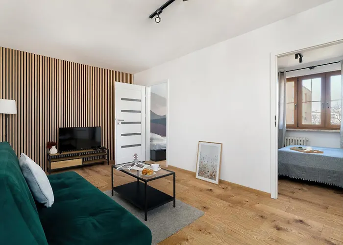 Comfortable Two-bedroom In By Renters Poznan